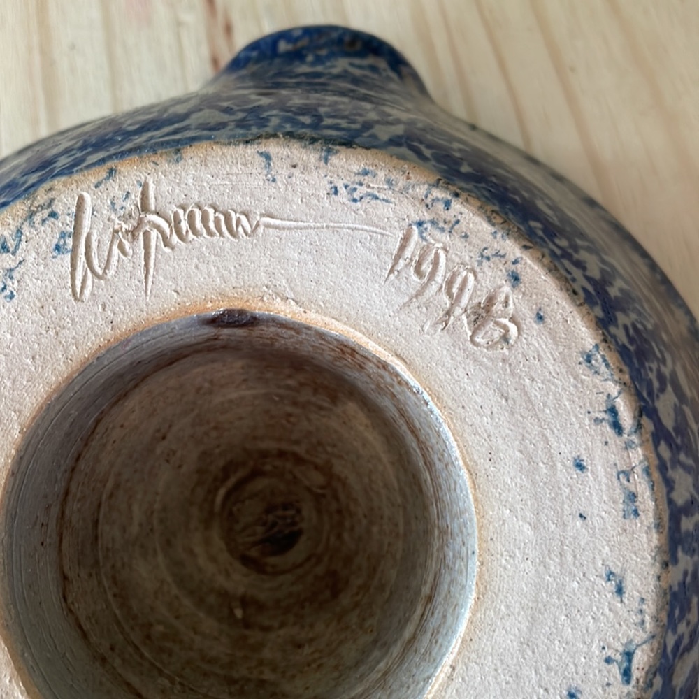 Vintage 1998 Juicer Pottery Citrus Juicer bowl - Picture 5 of 9